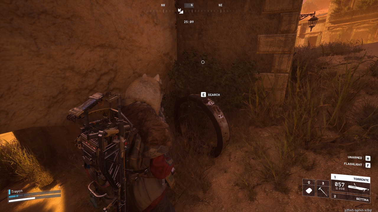 Destroyed Comet showing outer ring loot and core containing Comet Igniter in Arc Raiders