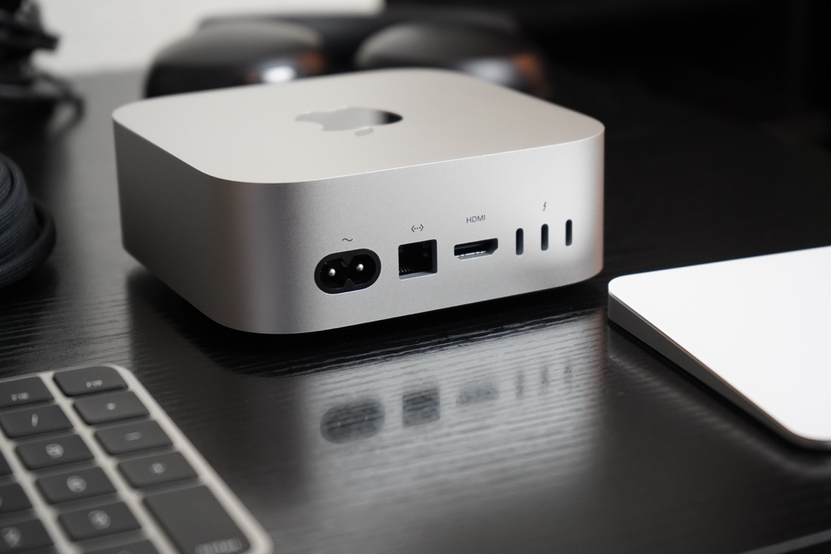 Mac Mini M4 rear ports including Thunderbolt 4, HDMI, and Ethernet